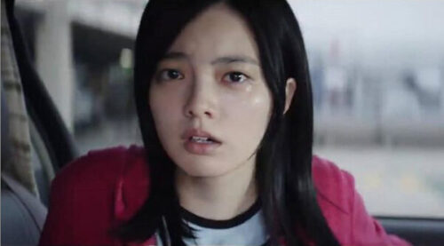 映画ファブルで女子高生時代の佐羽ヒナコを演じる平手友梨奈
